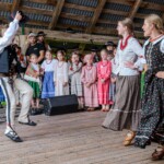 XXII Dzień Polowaca - XXIV Tatrzańskie Wici - Koncert Jubileuszowy z okazji 70-lecia istnienia zespołu dziecięcego z Jurgowa - Mali Jurgowianie - Jurgów - Amfiteatr nad rzeką Białką 2025-07-27 XXII Dzień Polowaca - XXIV Tatrzańskie Wici - Koncert Jubileuszowy z okazji 70-lecia istnienia zespołu dziecięcego z Jurgowa - Mali Jurgowianie - Jurgów - Amfiteatr nad rzeką Białką 2025-07-27