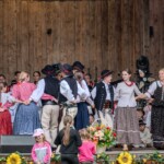 XXII Dzień Polowaca - XXIV Tatrzańskie Wici - Koncert Jubileuszowy z okazji 70-lecia istnienia zespołu dziecięcego z Jurgowa - Mali Jurgowianie - Jurgów - Amfiteatr nad rzeką Białką 2025-07-27 XXII Dzień Polowaca - XXIV Tatrzańskie Wici - Koncert Jubileuszowy z okazji 70-lecia istnienia zespołu dziecięcego z Jurgowa - Mali Jurgowianie - Jurgów - Amfiteatr nad rzeką Białką 2025-07-27