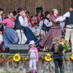 XXII Dzień Polowaca - XXIV Tatrzańskie Wici - Koncert Jubileuszowy z okazji 70-lecia istnienia zespołu dziecięcego z Jurgowa - Mali Jurgowianie - Jurgów - Amfiteatr nad rzeką Białką 2025-07-27 XXII Dzień Polowaca - XXIV Tatrzańskie Wici - Koncert Jubileuszowy z okazji 70-lecia istnienia zespołu dziecięcego z Jurgowa - Mali Jurgowianie - Jurgów - Amfiteatr nad rzeką Białką 2025-07-27