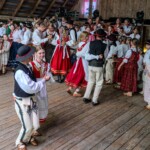 XXII Dzień Polowaca - XXIV Tatrzańskie Wici - Koncert Jubileuszowy z okazji 70-lecia istnienia zespołu dziecięcego z Jurgowa - Mali Jurgowianie - Jurgów - Amfiteatr nad rzeką Białką 2025-07-27 XXII Dzień Polowaca - XXIV Tatrzańskie Wici - Koncert Jubileuszowy z okazji 70-lecia istnienia zespołu dziecięcego z Jurgowa - Mali Jurgowianie - Jurgów - Amfiteatr nad rzeką Białką 2025-07-27