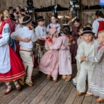 XXII Dzień Polowaca - XXIV Tatrzańskie Wici - Koncert Jubileuszowy z okazji 70-lecia istnienia zespołu dziecięcego z Jurgowa - Mali Jurgowianie - Jurgów - Amfiteatr nad rzeką Białką 2025-07-27 XXII Dzień Polowaca - XXIV Tatrzańskie Wici - Koncert Jubileuszowy z okazji 70-lecia istnienia zespołu dziecięcego z Jurgowa - Mali Jurgowianie - Jurgów - Amfiteatr nad rzeką Białką 2025-07-27