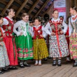 XXII Dzień Polowaca - XXIV Tatrzańskie Wici - Koncert Jubileuszowy z okazji 70-lecia istnienia zespołu dziecięcego z Jurgowa - Mali Jurgowianie - Jurgów - Amfiteatr nad rzeką Białką 2025-07-27 XXII Dzień Polowaca - XXIV Tatrzańskie Wici - Koncert Jubileuszowy z okazji 70-lecia istnienia zespołu dziecięcego z Jurgowa - Mali Jurgowianie - Jurgów - Amfiteatr nad rzeką Białką 2025-07-27