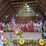 XXII Dzień Polowaca - XXIV Tatrzańskie Wici - Koncert Jubileuszowy z okazji 70-lecia istnienia zespołu dziecięcego z Jurgowa - Mali Jurgowianie - Jurgów - Amfiteatr nad rzeką Białką 2025-07-27 XXII Dzień Polowaca - XXIV Tatrzańskie Wici - Koncert Jubileuszowy z okazji 70-lecia istnienia zespołu dziecięcego z Jurgowa - Mali Jurgowianie - Jurgów - Amfiteatr nad rzeką Białką 2025-07-27
