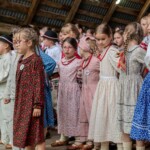 XXII Dzień Polowaca - XXIV Tatrzańskie Wici - Koncert Jubileuszowy z okazji 70-lecia istnienia zespołu dziecięcego z Jurgowa - Mali Jurgowianie - Jurgów - Amfiteatr nad rzeką Białką 2025-07-27 XXII Dzień Polowaca - XXIV Tatrzańskie Wici - Koncert Jubileuszowy z okazji 70-lecia istnienia zespołu dziecięcego z Jurgowa - Mali Jurgowianie - Jurgów - Amfiteatr nad rzeką Białką 2025-07-27