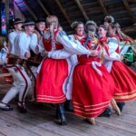 XXII Dzień Polowaca - XXIV Tatrzańskie Wici - Podhale Grupa Spiska z Jurgowa - Poprawiny - Jurgów - Amfiteatr nad rzeką Białką 2025-07-27 XXII Dzień Polowaca - XXIV Tatrzańskie Wici - Podhale Grupa Spiska z Jurgowa - Poprawiny - Jurgów - Amfiteatr nad rzeką Białką 2025-07-27