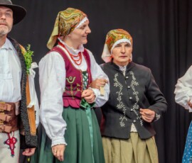 41. Babiogórska Jesień - Zespół Regionalny Cieślica z Zawoi - Zawoja 2025-09-27 41. Babiogórska Jesień - Zespół Regionalny Cieślica z Zawoi - Zawoja 2025-09-27