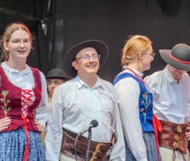 41. Babiogórska Jesień - Zespół Regionalny Cieślica z Zawoi - Zawoja 2025-09-27 41. Babiogórska Jesień - Zespół Regionalny Cieślica z Zawoi - Zawoja 2025-09-27