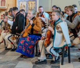 19. "Dziadońcyne Granie" Spotkanie Muzyk Podhalańskich - Msza Święta 2025-11-30 19. "Dziadońcyne Granie" Spotkanie Muzyk Podhalańskich - Msza Święta 2025-11-30