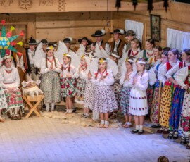 Góralskie jasełka pt. „Zabłysła gwiozdecka nad Tatrami" 2025-12-28 Góralskie jasełka pt. „Zabłysła gwiozdecka nad Tatrami" 2025-12-28