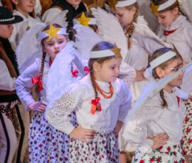 Góralskie jasełka pt. „Zabłysła gwiozdecka nad Tatrami" 2025-12-28 Góralskie jasełka pt. „Zabłysła gwiozdecka nad Tatrami" 2025-12-28