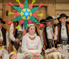 Góralskie jasełka pt. „Zabłysła gwiozdecka nad Tatrami" 2025-12-28 Góralskie jasełka pt. „Zabłysła gwiozdecka nad Tatrami" 2025-12-28
