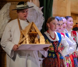 Góralskie jasełka pt. „Zabłysła gwiozdecka nad Tatrami" 2025-12-28 Góralskie jasełka pt. „Zabłysła gwiozdecka nad Tatrami" 2025-12-28