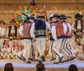 Góralskie jasełka pt. „Zabłysła gwiozdecka nad Tatrami" 2025-12-28 Góralskie jasełka pt. „Zabłysła gwiozdecka nad Tatrami" 2025-12-28