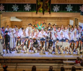 Góralskie jasełka pt. „Zabłysła gwiozdecka nad Tatrami" 2025-12-28 Góralskie jasełka pt. „Zabłysła gwiozdecka nad Tatrami" 2025-12-28