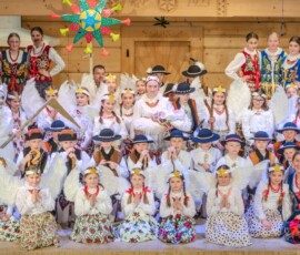 Góralskie jasełka pt. „Zabłysła gwiozdecka nad Tatrami" 2025-12-28 Góralskie jasełka pt. „Zabłysła gwiozdecka nad Tatrami" 2025-12-28